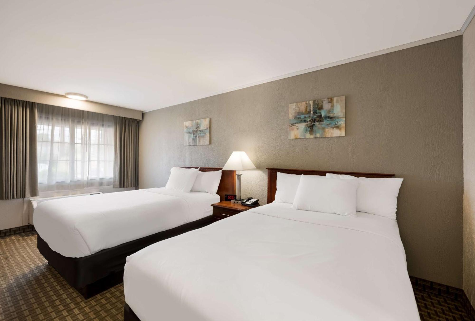 Surestay Plus By Best Western Woodbury Inn Екстер'єр фото