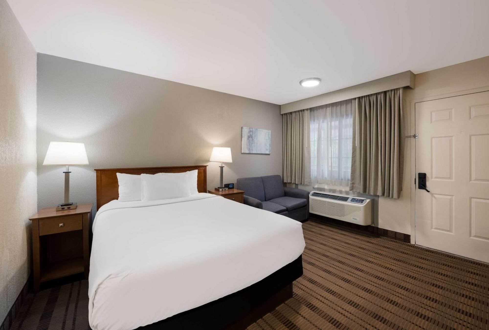 Surestay Plus By Best Western Woodbury Inn Екстер'єр фото