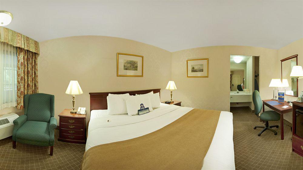 Surestay Plus By Best Western Woodbury Inn Екстер'єр фото