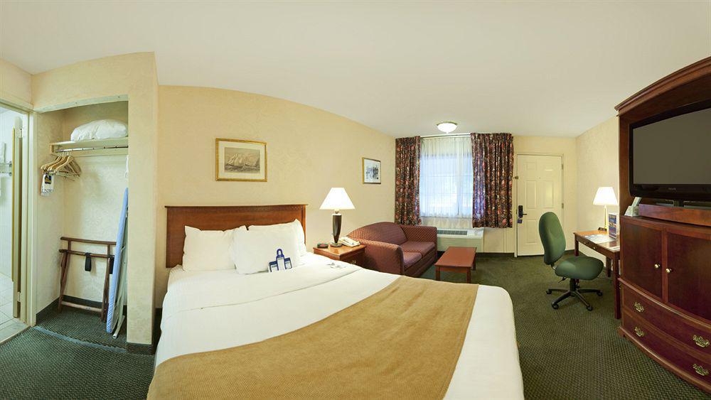 Surestay Plus By Best Western Woodbury Inn Екстер'єр фото